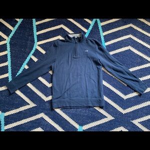 Boys Vineyard Vines sweater